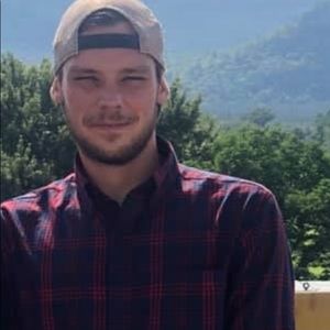 Meet your Posher, Justin